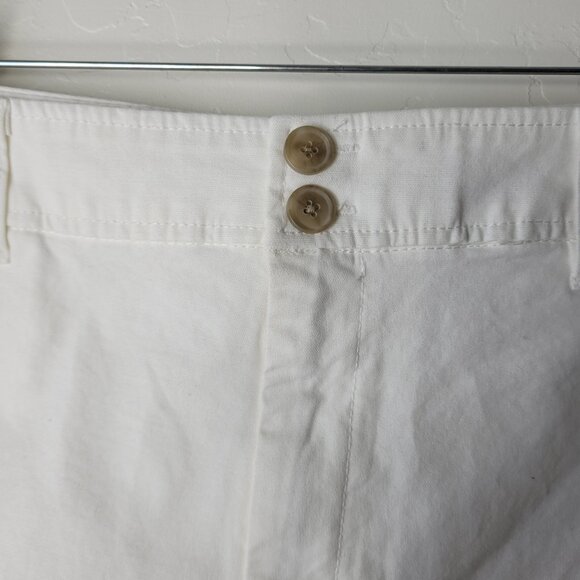 A New Day White Stretch Shorts - Picture 5 of 8